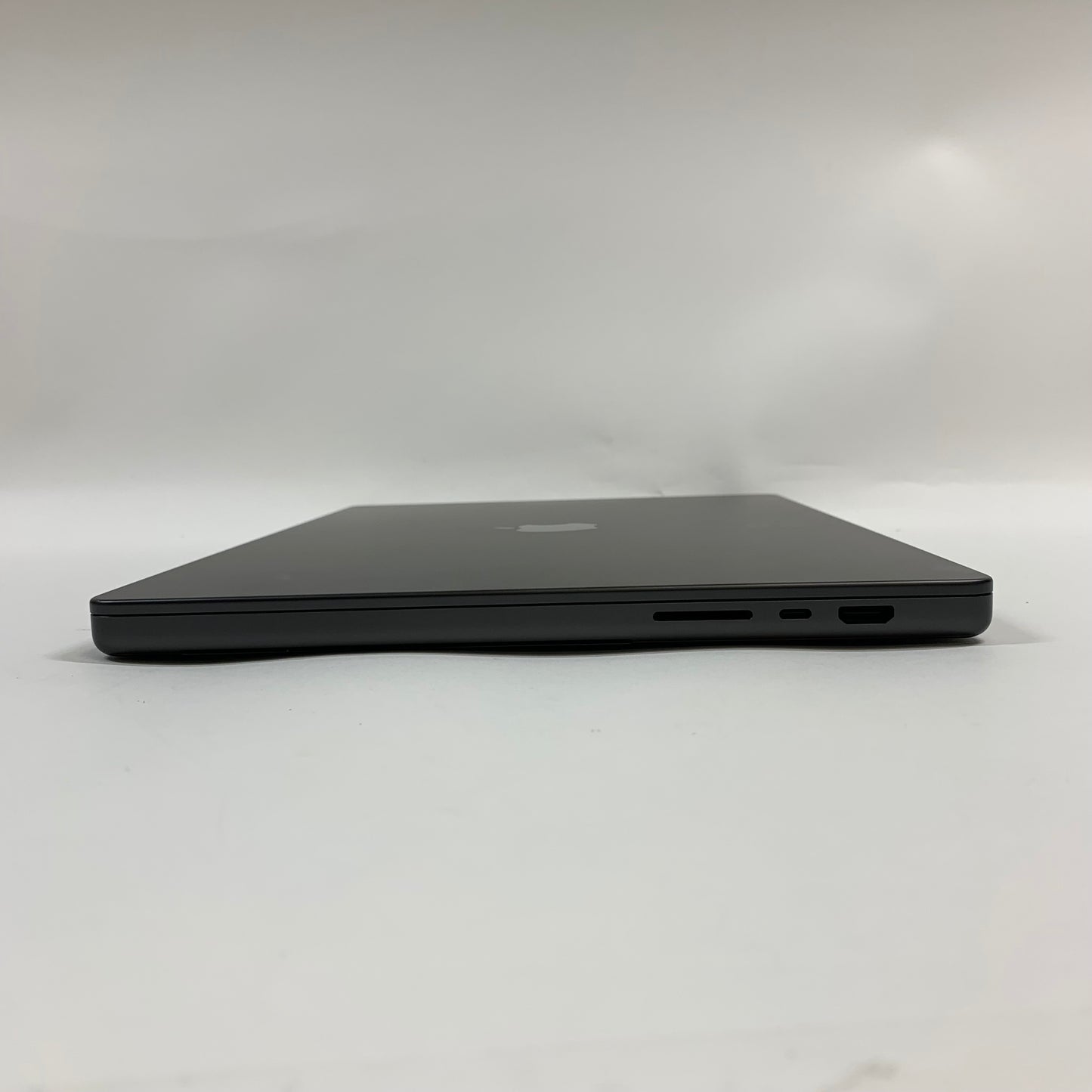 2024 Apple MacBook Pro 16" M4 PRO 4.0GHz 24GB RAM 512GB SSD A3403