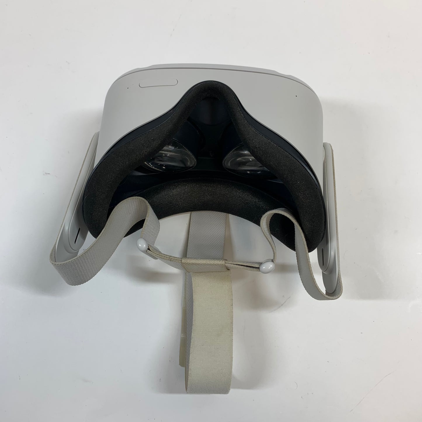 Meta Quest 2 128GB Virtual Reality Headset KW49CM