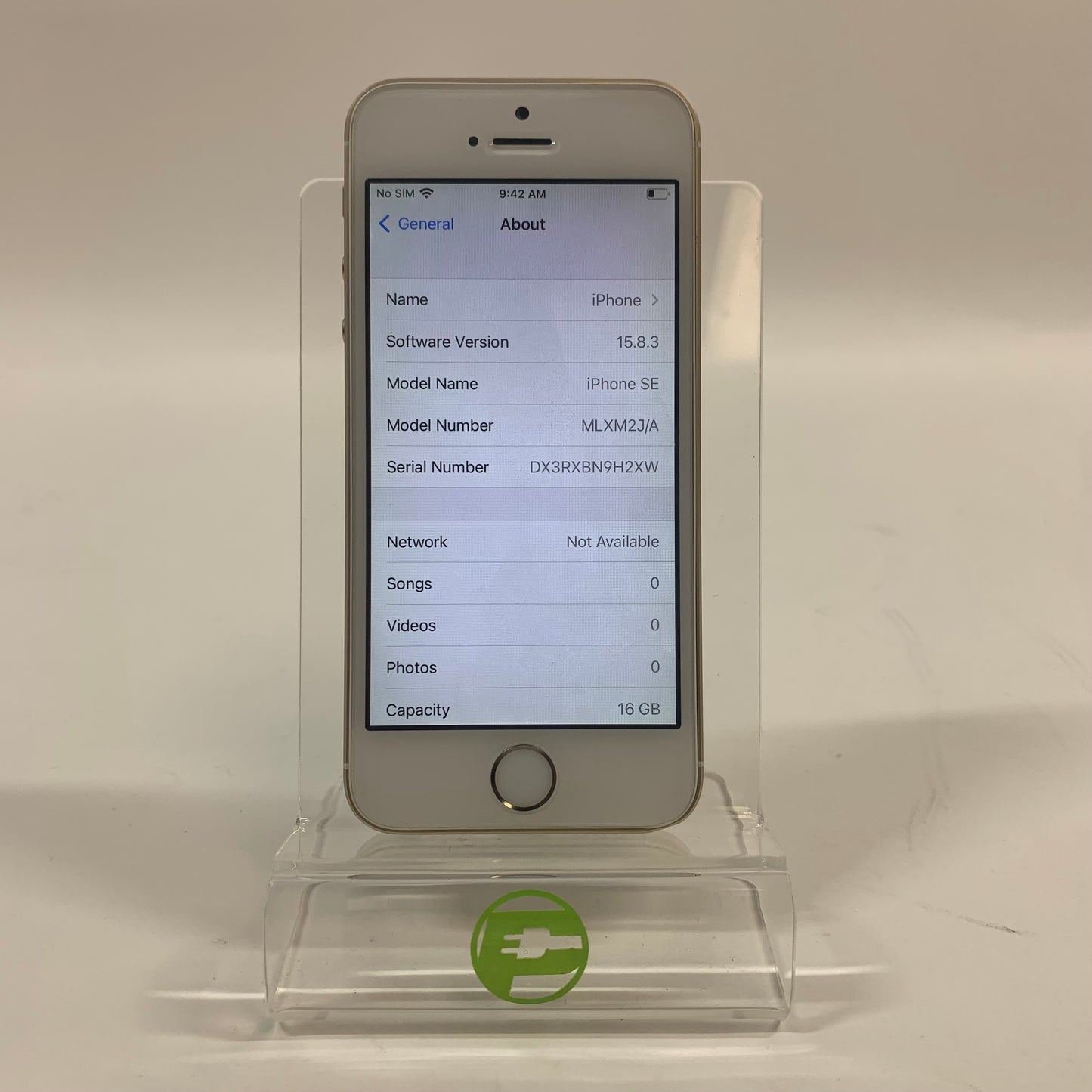 Unlocked Apple iPhone SE 16GB 15.8.3 GOLD MLXM2J/A