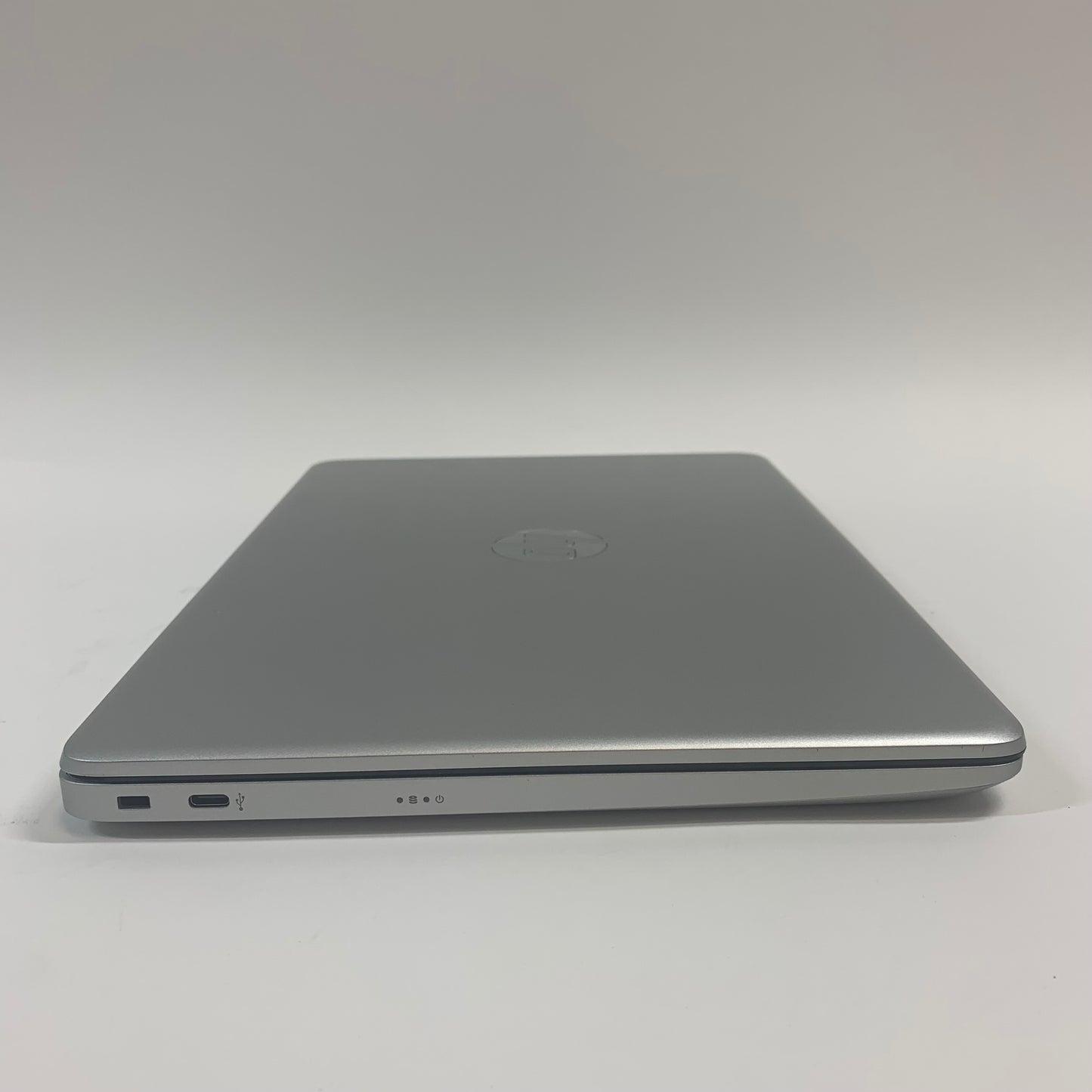 HP 14-CF2733WM A2BZ1UA 14" Celeron N4120 2.6GHz 4GB RAM 64GB SSD