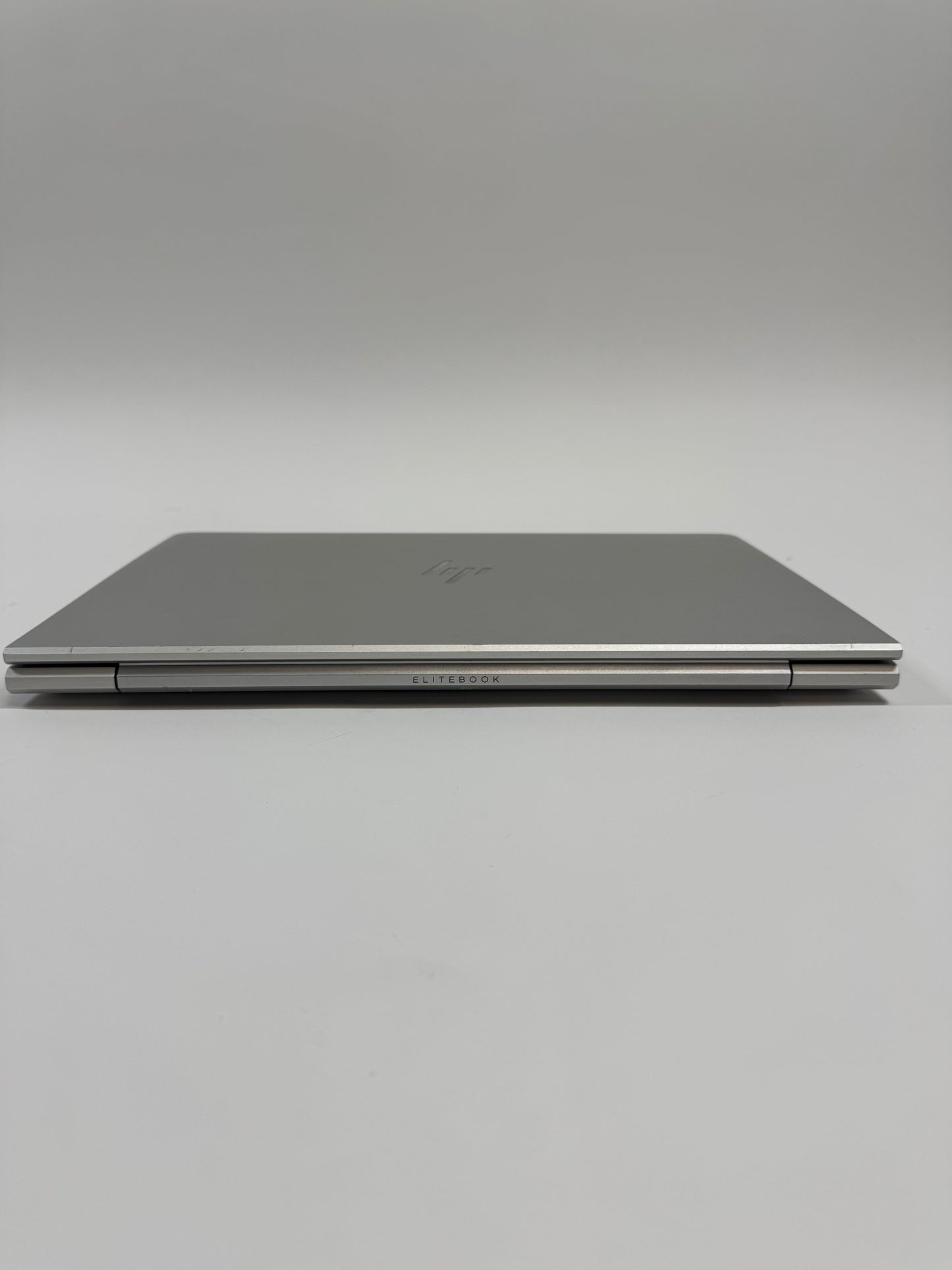 HP EliteBook 645 G9 14" Ryzen 7 PRO 5875U 2.0GHz 16GB RAM 512GB SSD