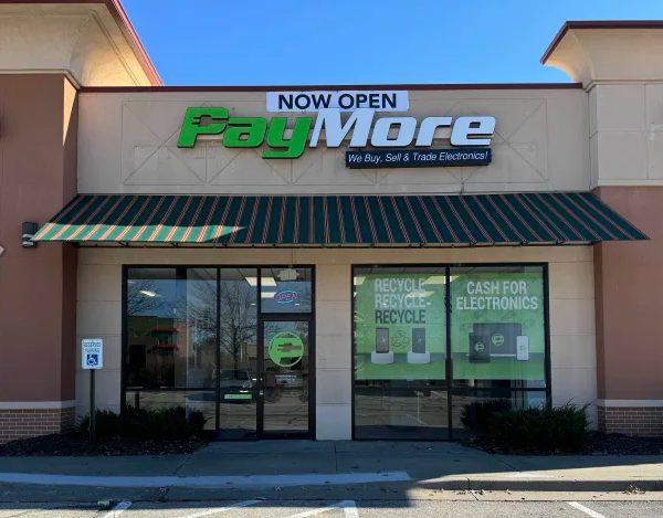 paymore Lee's Summit store front