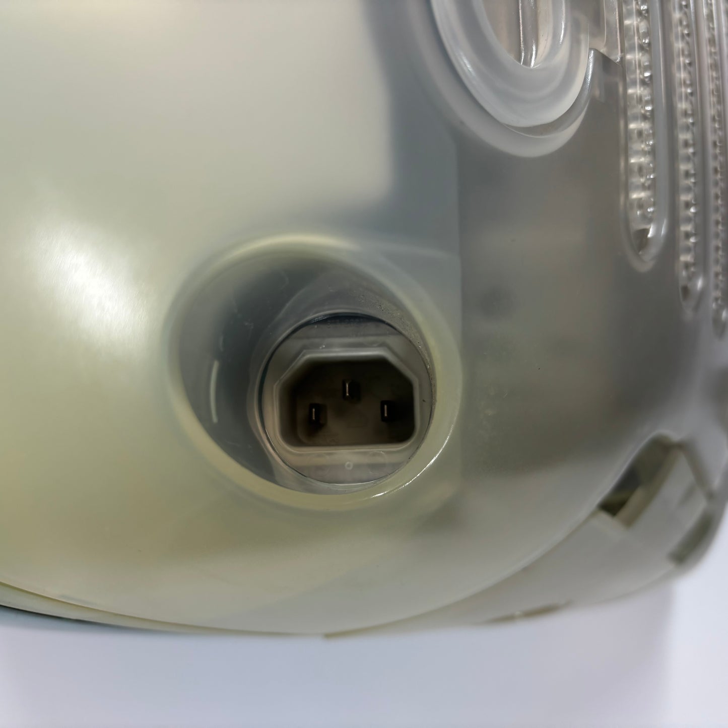 1999 Apple iMac G3 17" PowerPC G3 333MHz 32MB RAM 6GB HDD Black M4984 Blueberry