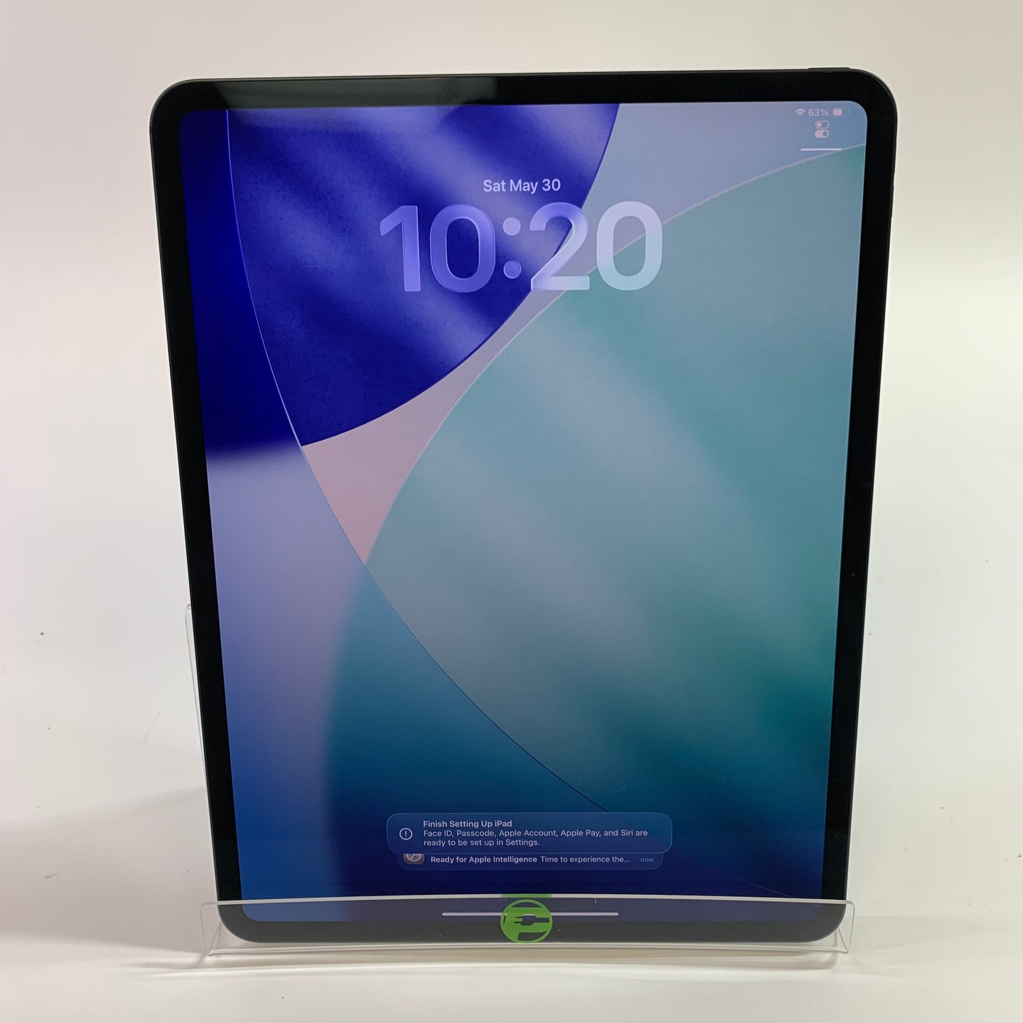 WiFi Only Apple iPad Pro 13" M4 256GB Space Black MVX23LL/A w/ Magic Keyboard