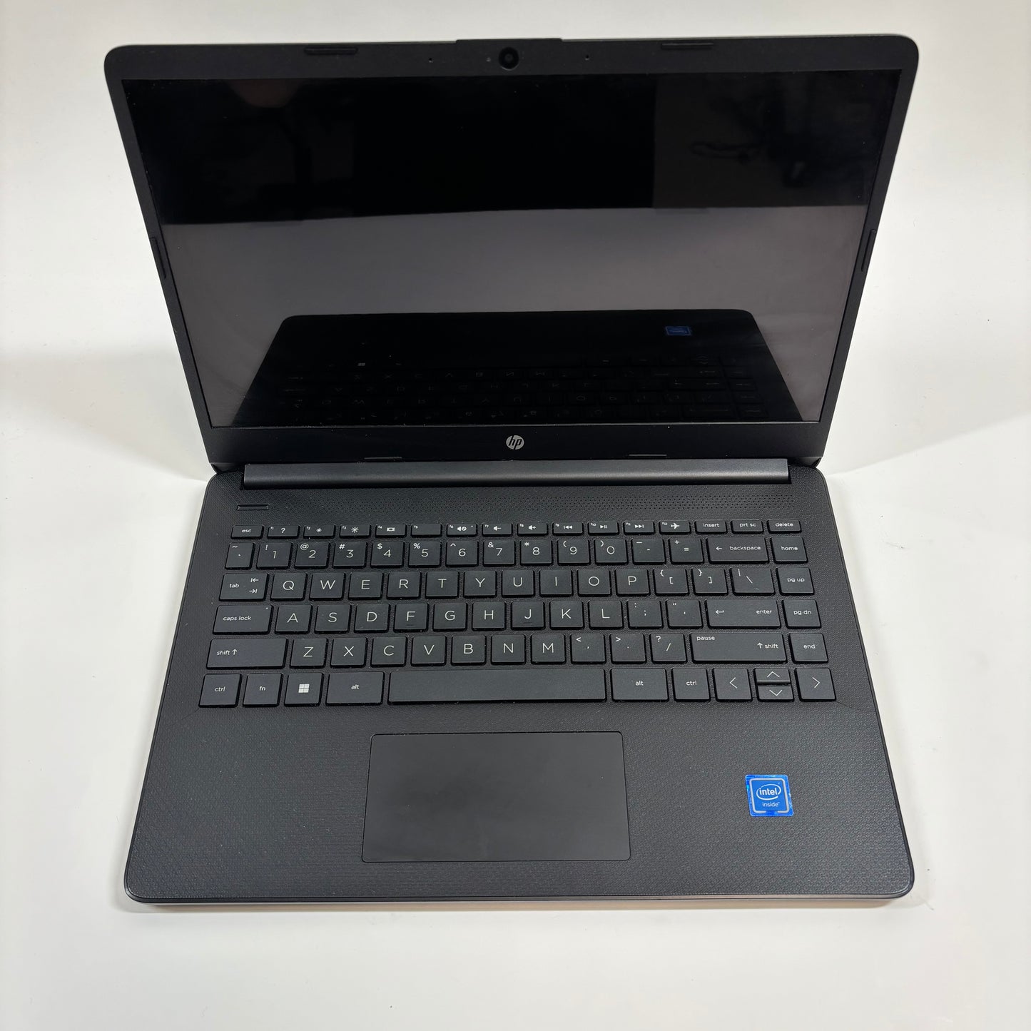 HP Pavilion 14-DQ0060NR 14" Celeron N4120 1.1GHz 4GB RAM 64GB SSD