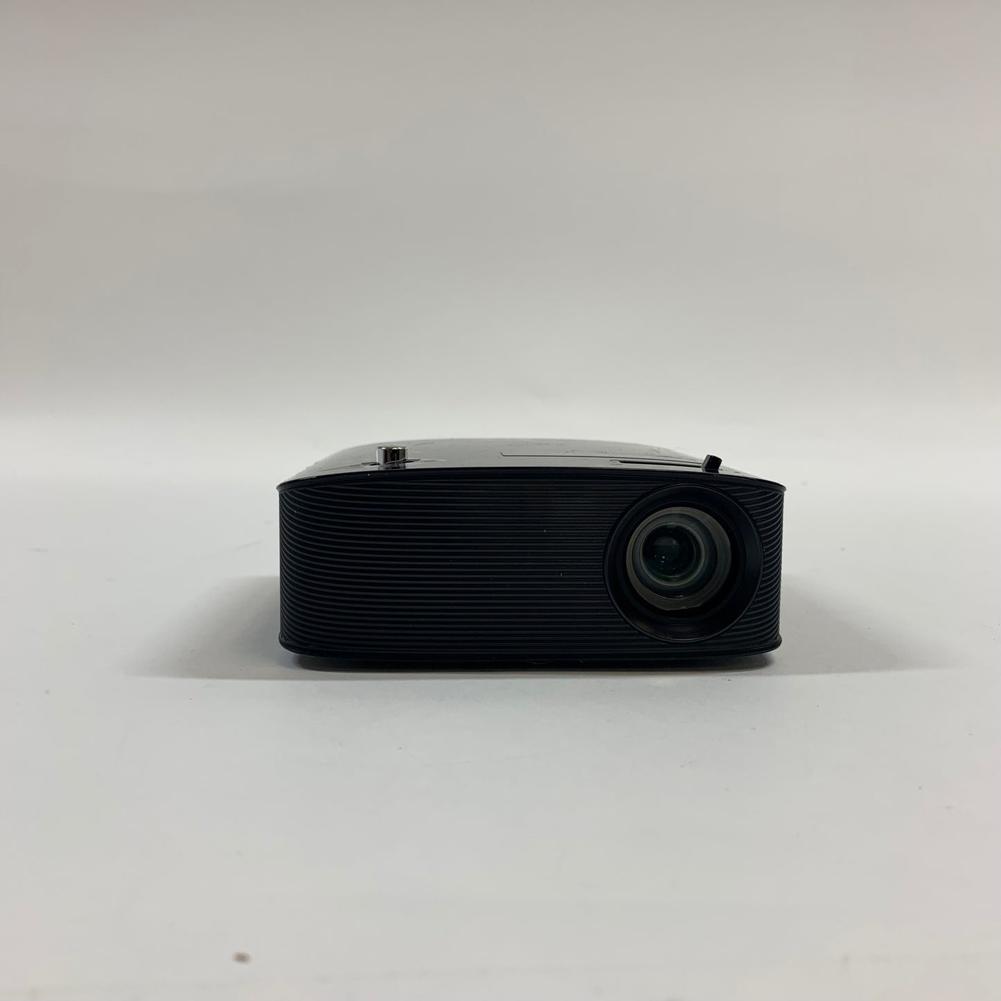 LG ph1520b 1208 x 720 Mini Projector