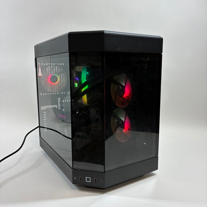 HYTE Y70 i7-12700KF 3.60GHz 32GB RAM Nvidia GeForce RTX 3070