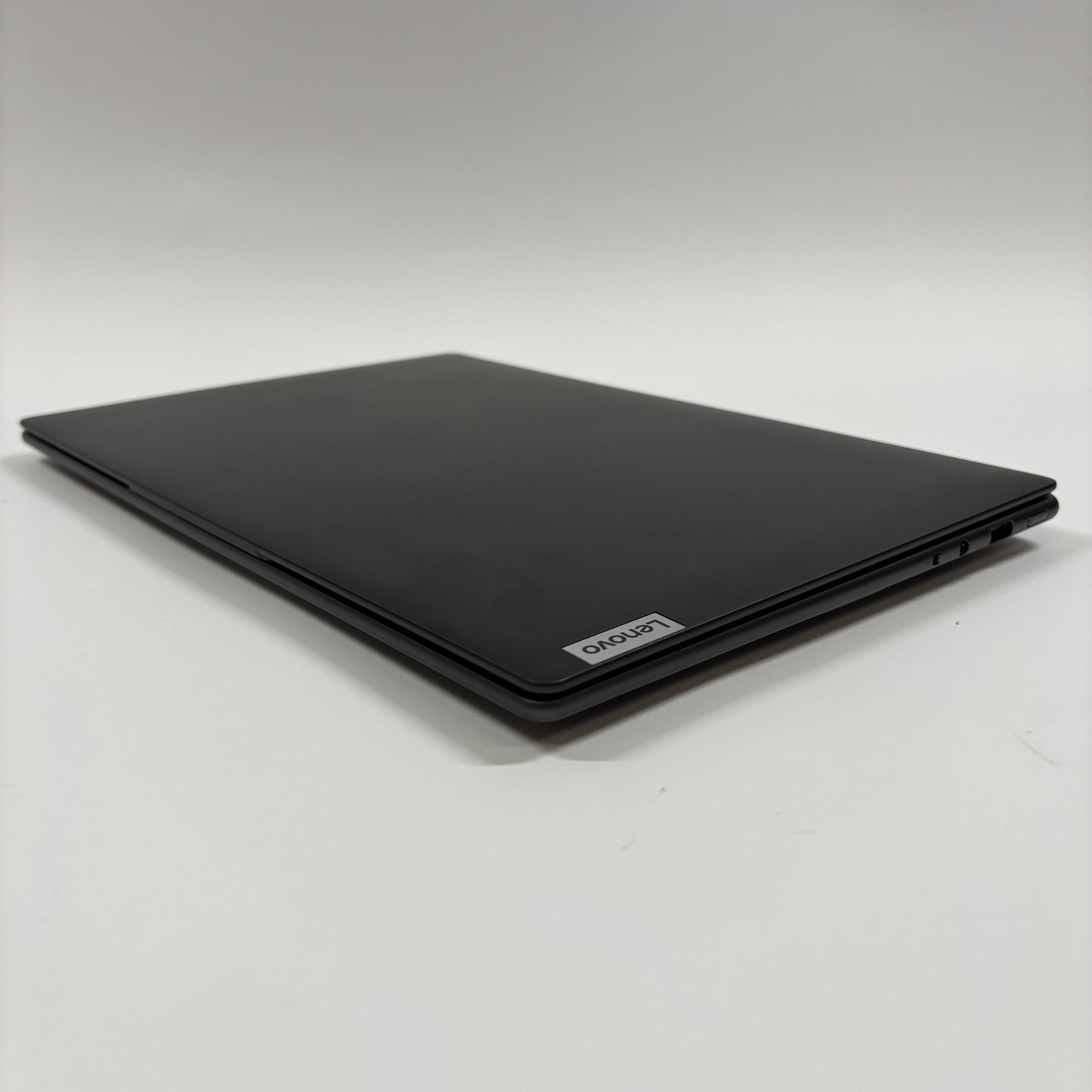 Lenovo Slim 7 Pro X 14ARH7 14.5" Ryzen 9 6900HS 3.3GHz 32GB RAM 1TB SSD RTX 3050