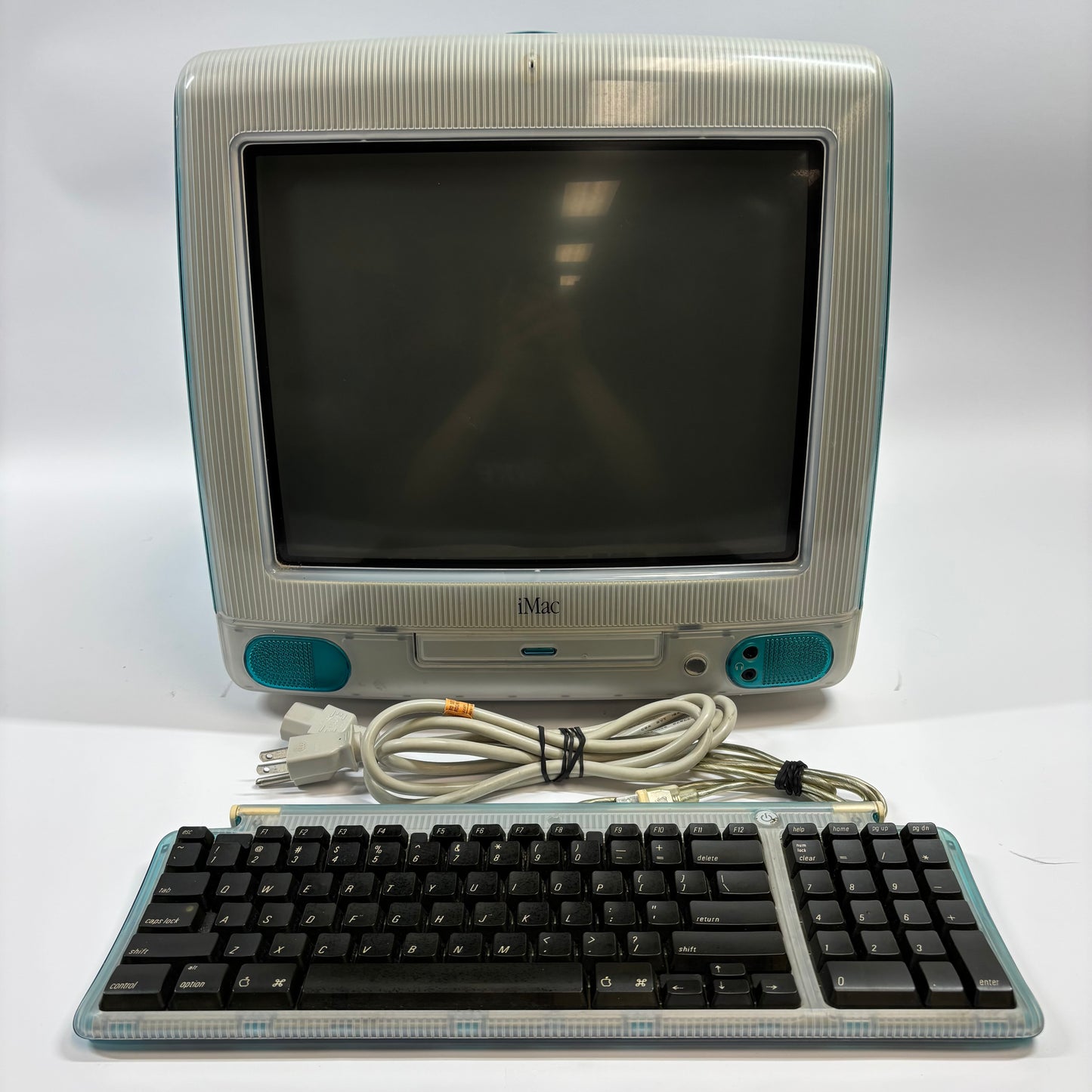 1999 Apple iMac G3 17" PowerPC G3 333MHz 32MB RAM 6GB HDD Black M4984 Blueberry