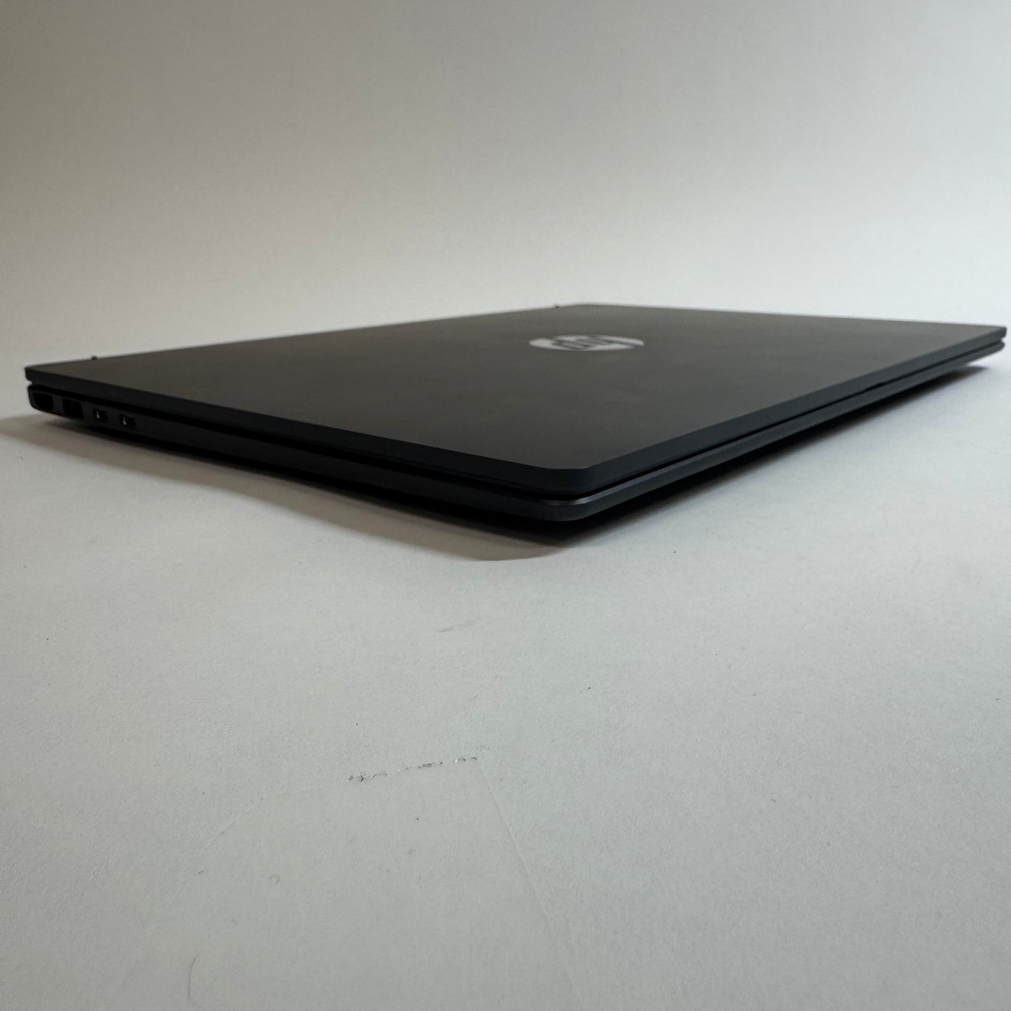 HP OmniBook 3 16-BZ001WM Snapdragon X 16GB RAM 512GB