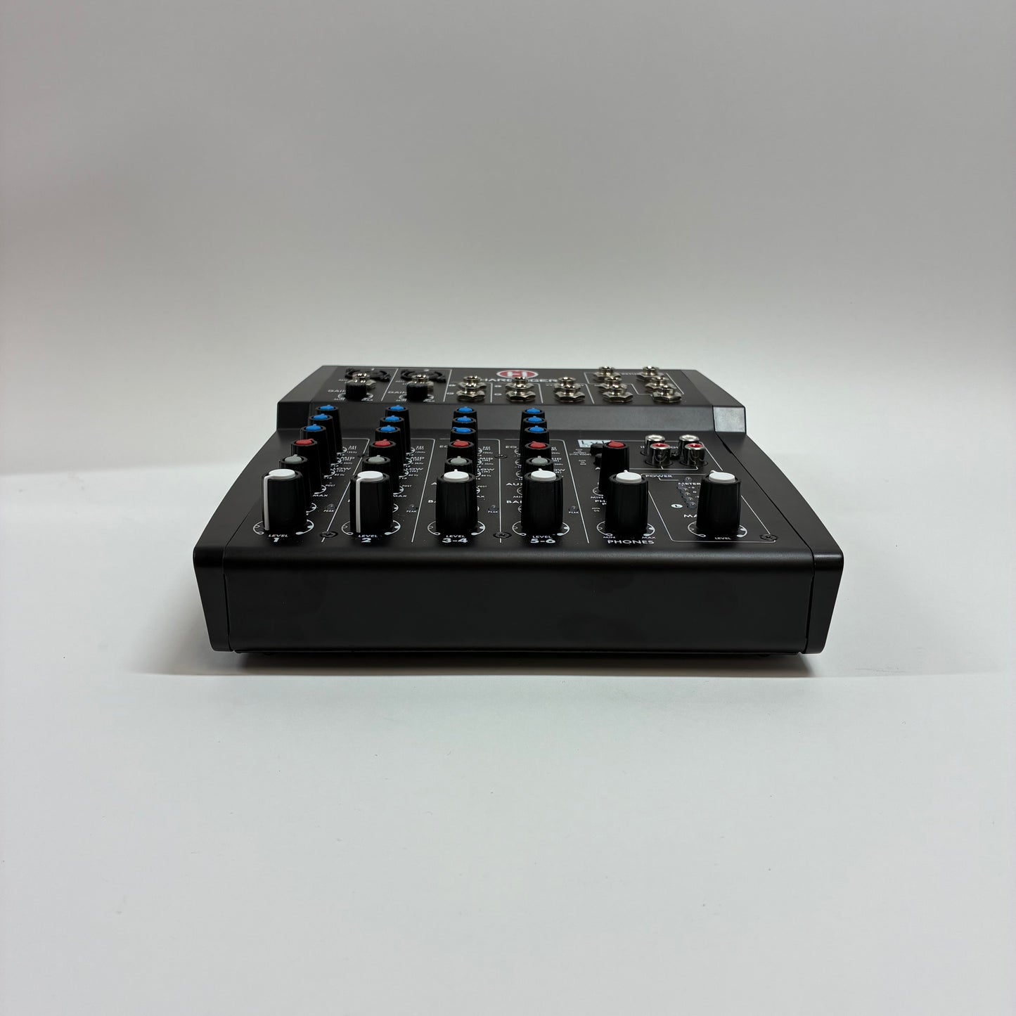 Harbinger L802 8 Channel Compact Mixer