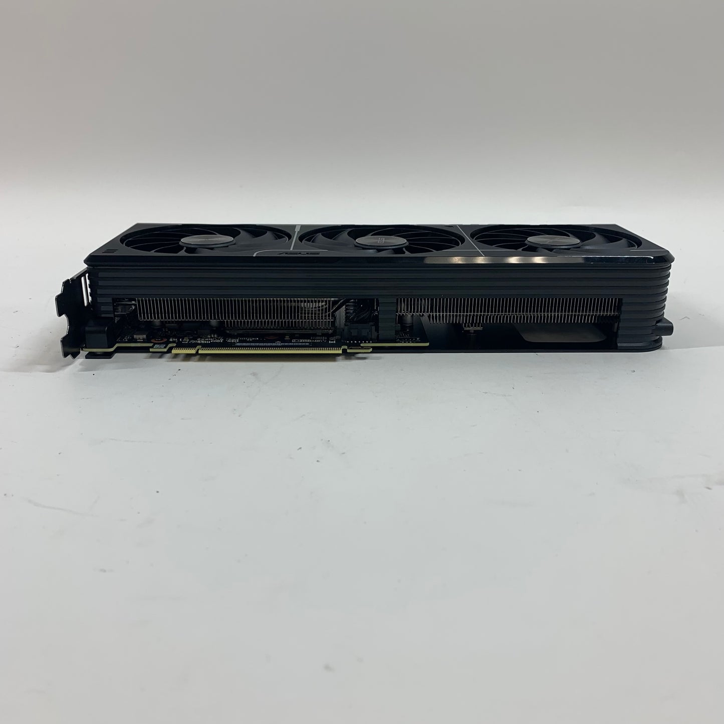 Asus Radeon 9060 XT