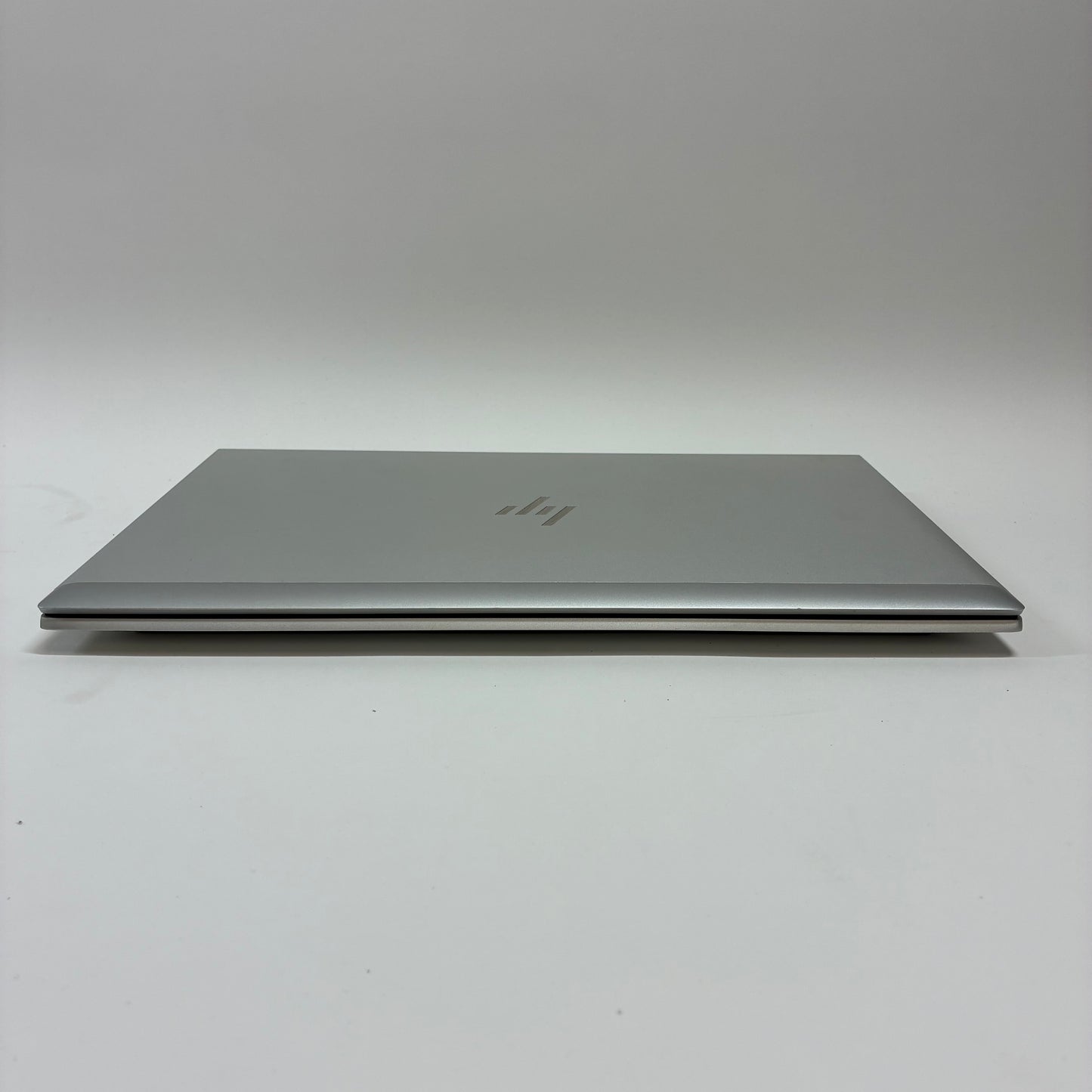 HP EliteBook 840 G7 14" i5-10210U 1.6GHz 16GB RAM 256GB SSD (w/ HP Sure View Integrated Privacy Screen)