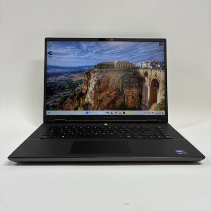 Alienware m16 R2 15" Core Ultra 7 155H 1.4GHz 16GB RAM 1TB SSD GeForce RTX 4070