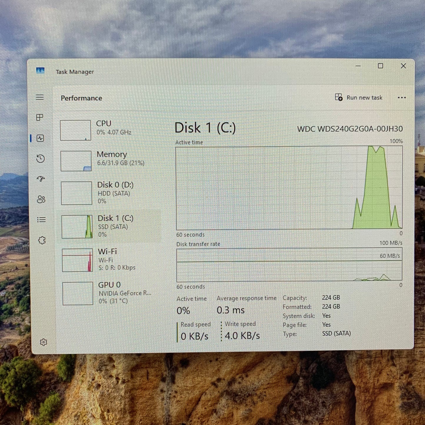 NZXT Custom Ryzen 7 5800X3D 3.40GHz 32GB RAM 256GB SSD ZOTAC GeForce RTX 4060 Ti