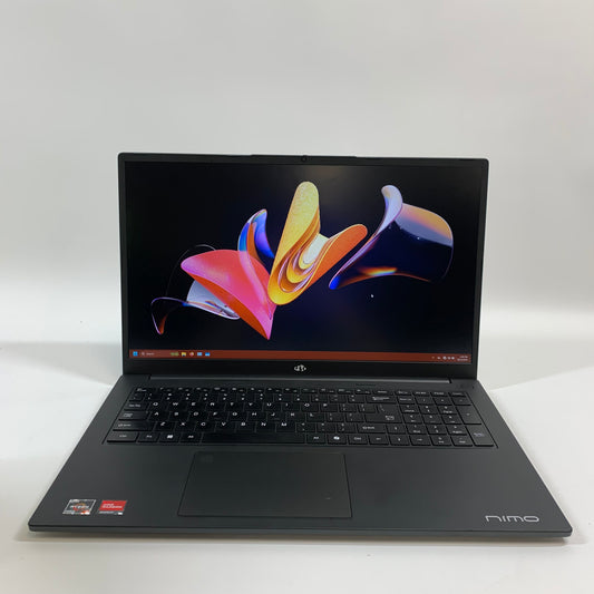 Nimo N172 17.3" Ryzen 9 Pro 6950H 3.3GHz 32GB RAM 1TB SSD