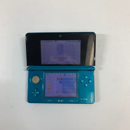 Nintendo 3DS Handheld Game Console CTR-001 Aqua Blue