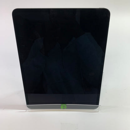 WiFi Only Apple iPad Pro 13" M4 256GB Space Black MVX23LL/A w/ Magic Keyboard