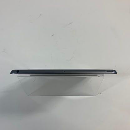 WiFi Only Apple iPad 8th Gen 32GB 18.4.1 Space gray MYL92LL/A